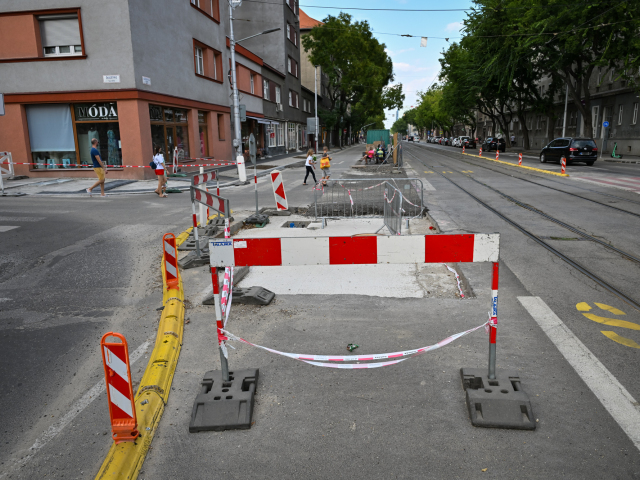 SR Bratislava rekonštrukcia Vajnorská ulica BAX