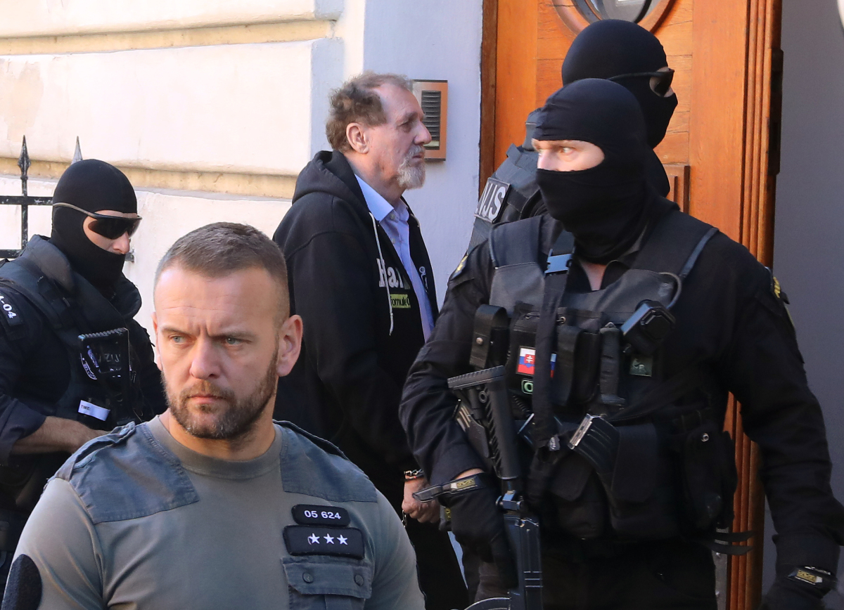 SR Banská Bystrica ŠTS Cintula atentát ochrankári  BBX
