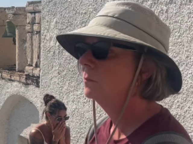 Komická žiadosť o ruku na Santorini