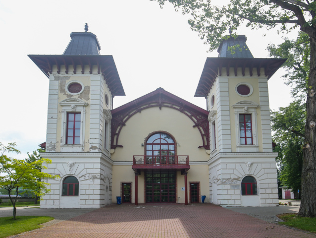Divadlo Aréna