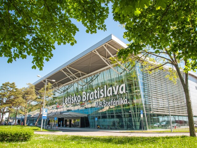 letisko bratislava m. r. štefánika