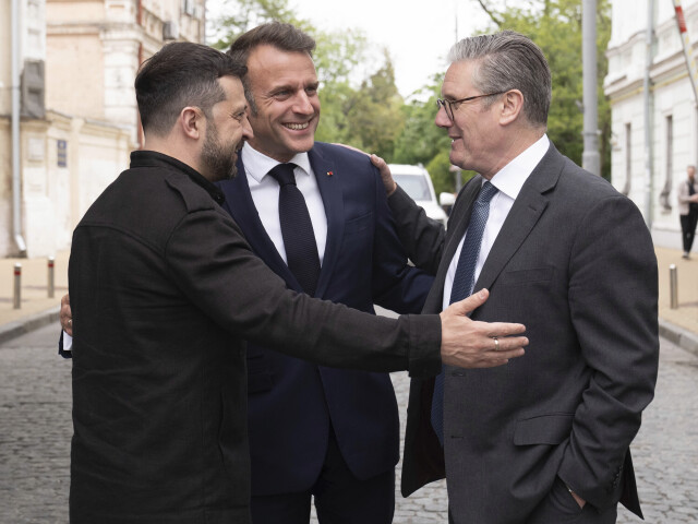 vojna na Ukrajine, Volodymyr Zelenskyj, Emmanuel Macron a Keir Starmer