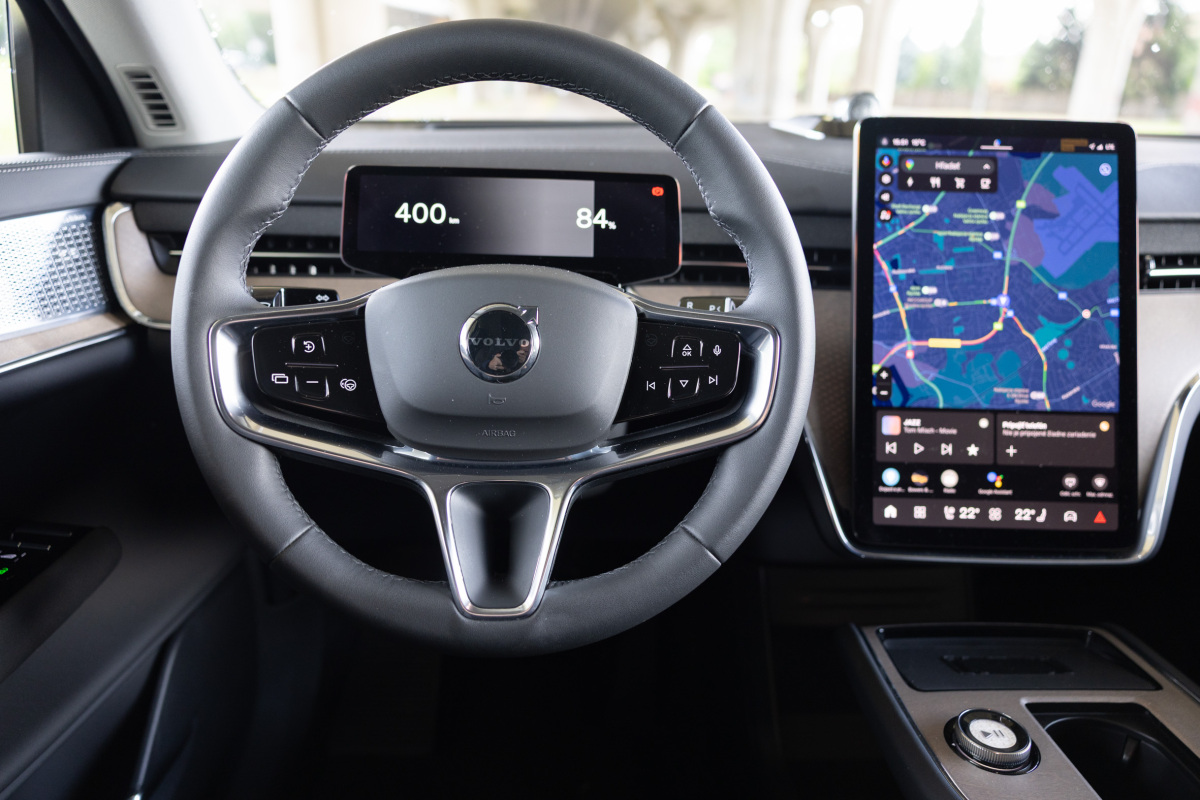 Volvo EX90 Performance Ultra - test 2025