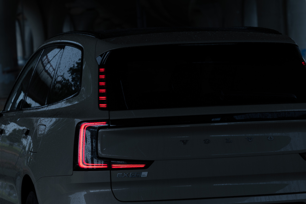 Volvo EX90 Performance Ultra - test 2025