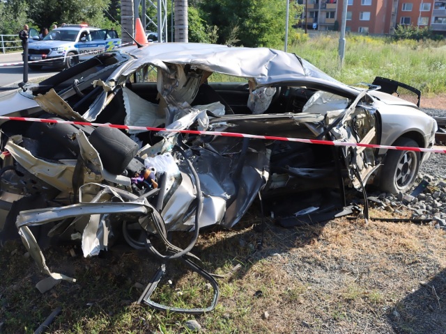 Policie ČR, unikal a zrazil ho vlak
