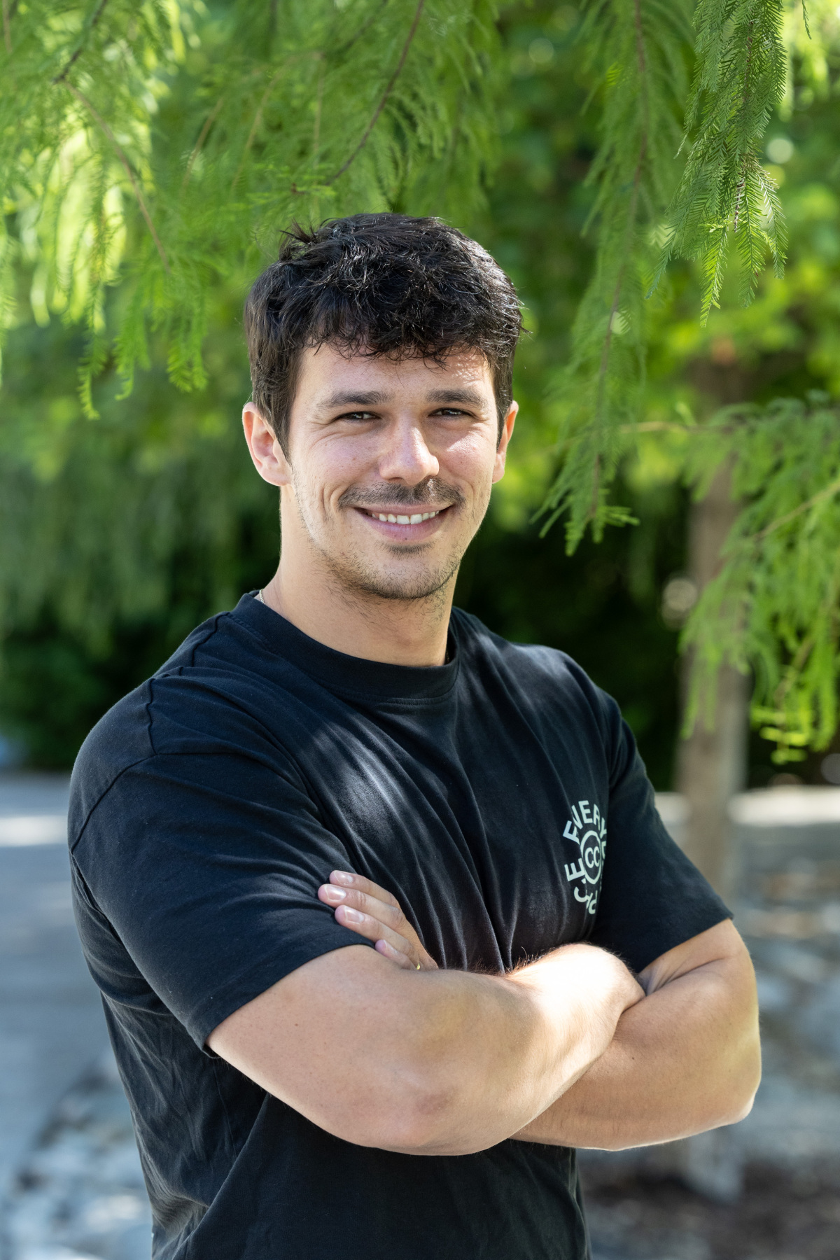 Herec Ladislav Bédi na návšteve v redakcii Pravdy.