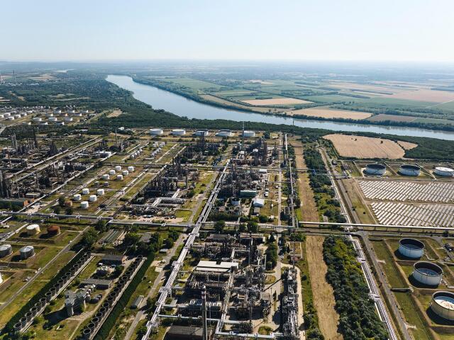 MOL Group Danube Refinery 1