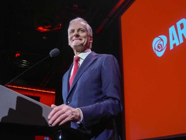 Jonas Gahr Störe, Strana práce, Nórsko