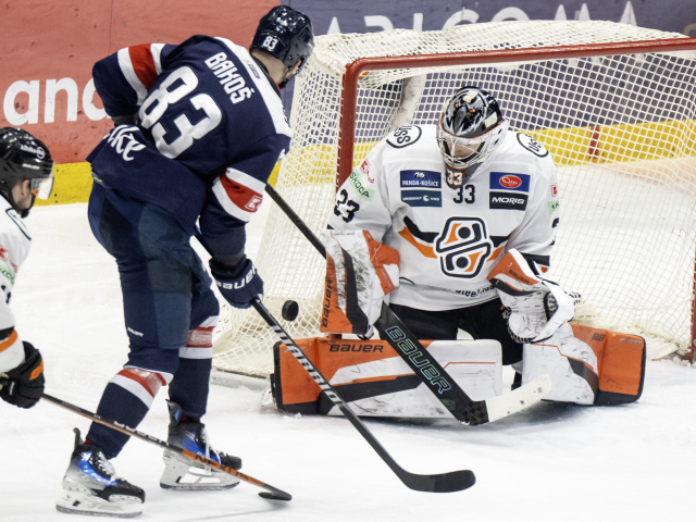 SR Bratislava hokej 54. kolo Slovan Bakoš Riečický