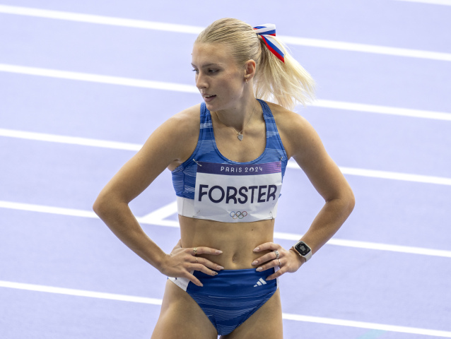 Viktória Forsterová