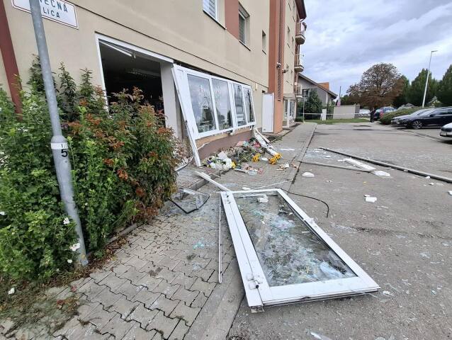 senec, výbuch v kvetinárstve