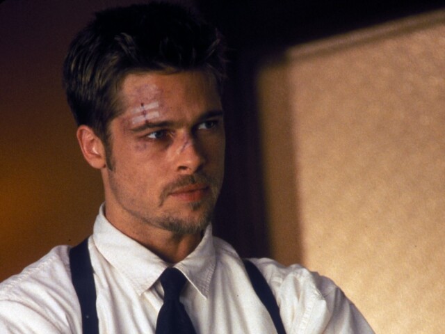 Herec Brad Pitt na zábere z filmu Sedem. 