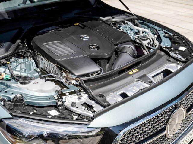 Mercedes-Benz E - 2024