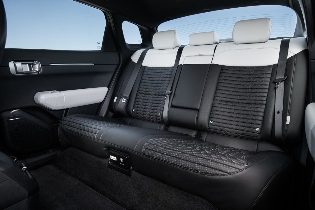 Kia EV4 Fastback - 2025