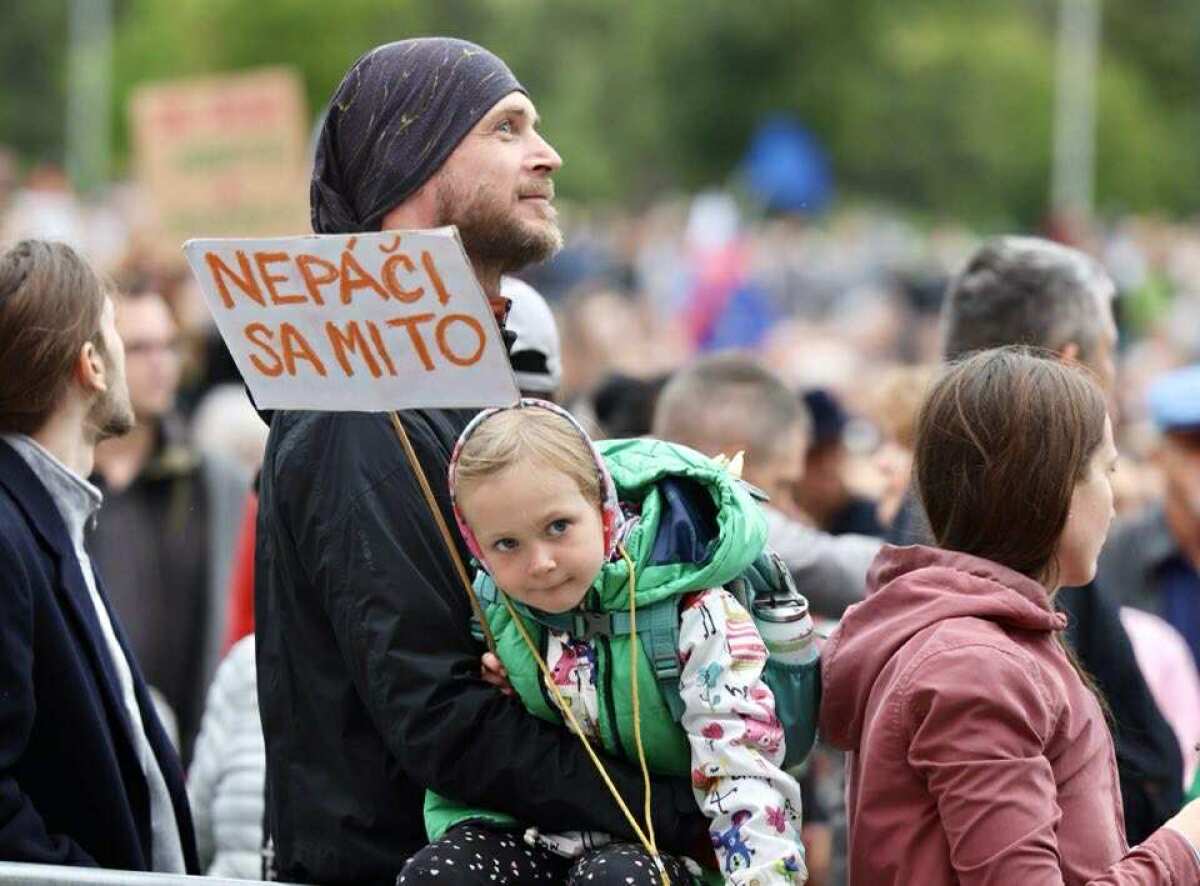 protest, konsolidácia, bratislava