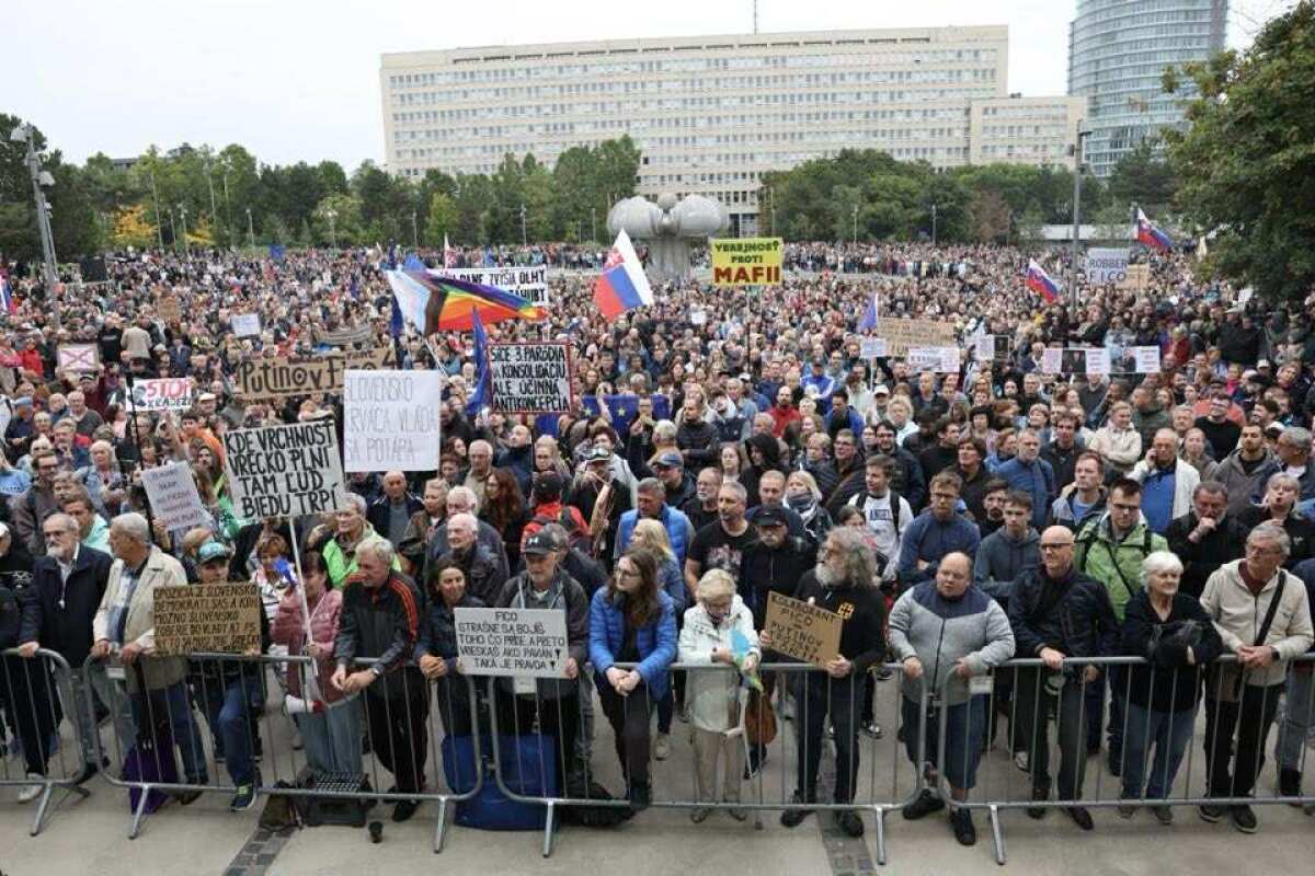 protest, konsolidácia, bratislava