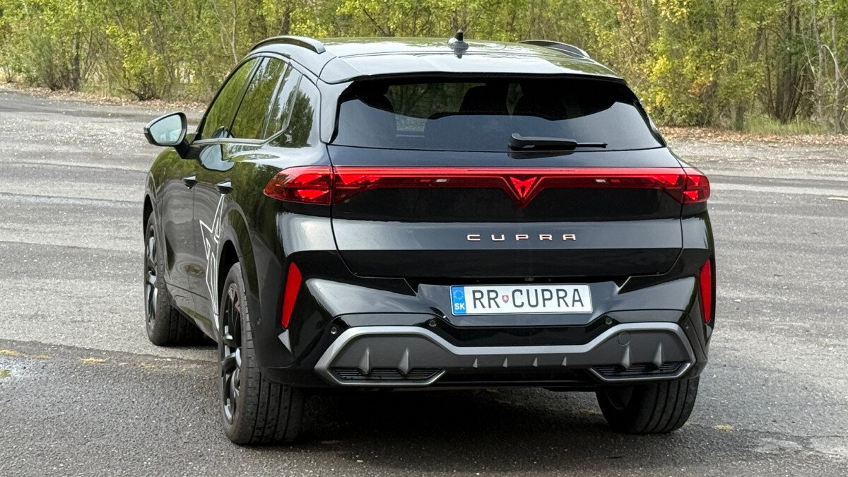Cupra Terramar PHEV (2025)