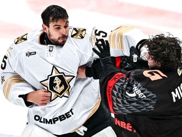 Adam Húska, Andrej Mišurov