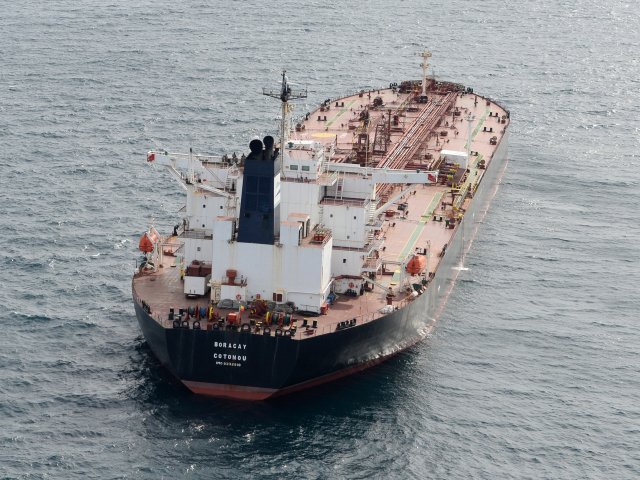 Francúzsko Rusko flotila tieňová tanker zadržanie uarus