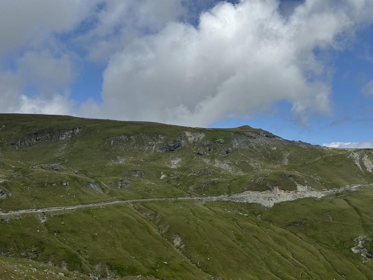 Transfăgărășan a Transalpina s Dacia Duster - 2025