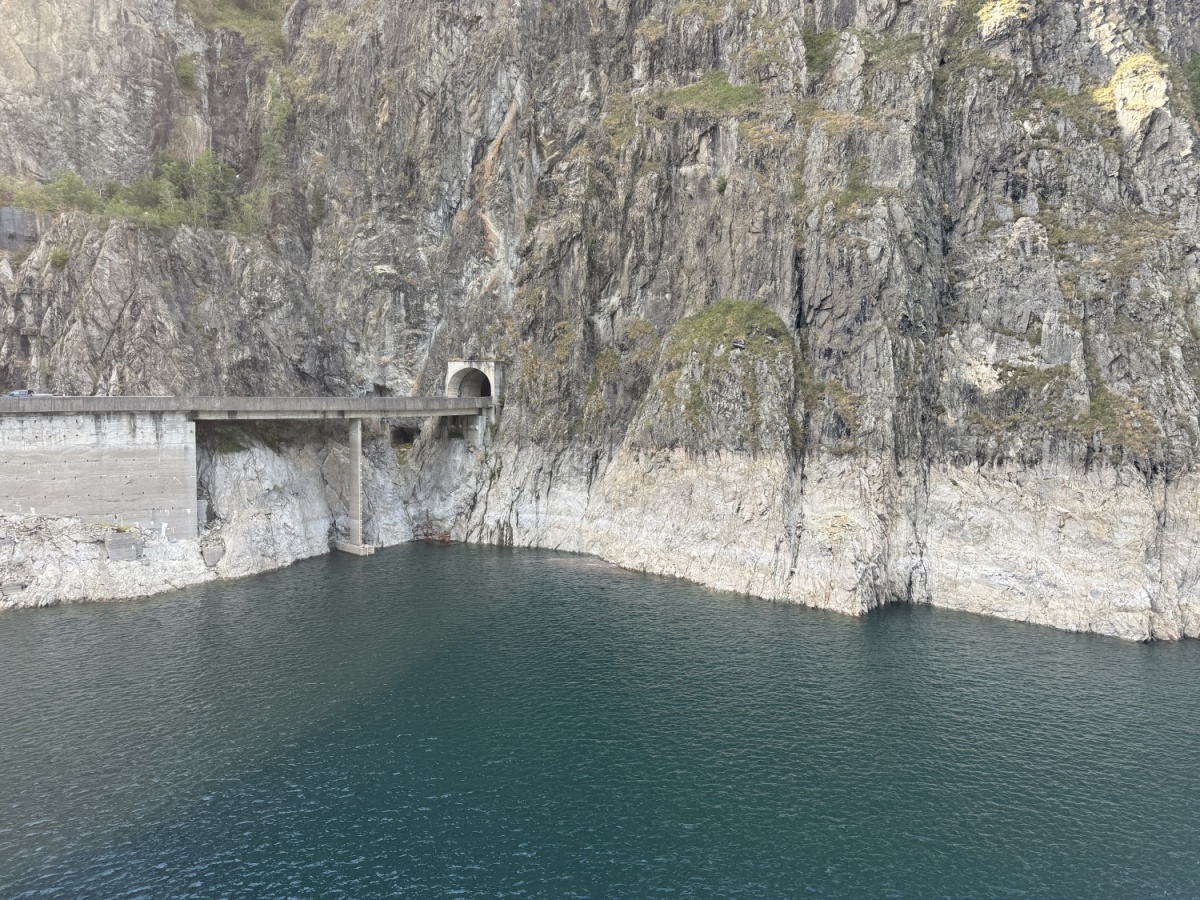 Transfăgărășan a Transalpina s Dacia Duster - 2025