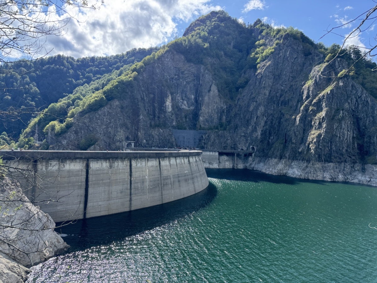 Transfăgărășan a Transalpina s Dacia Duster - 2025