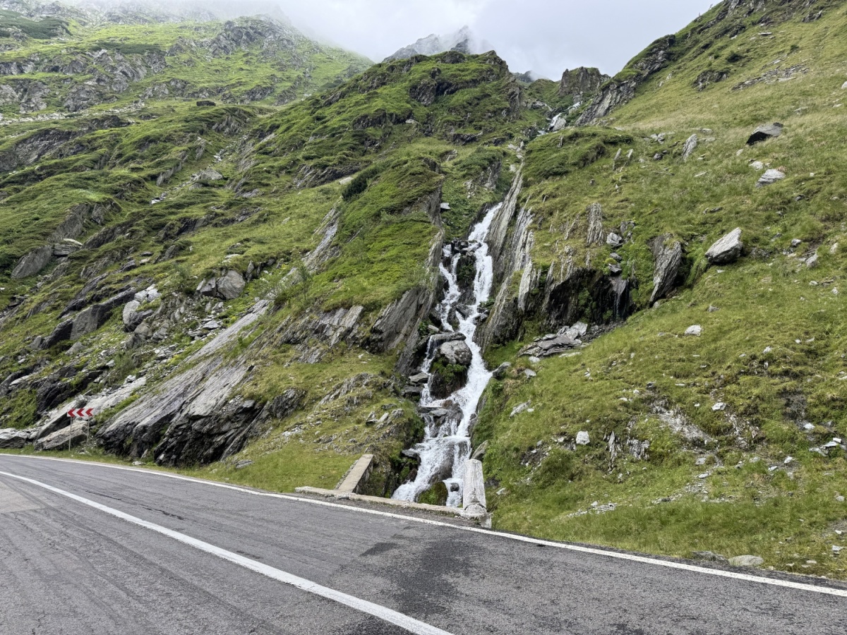 Transfăgărășan a Transalpina s Daciou Duster - 2025