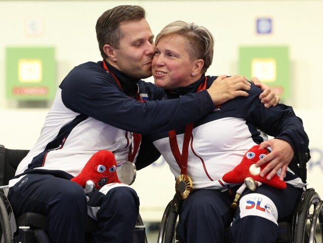 Radoslav Malenovský, Veronika Vadovičová