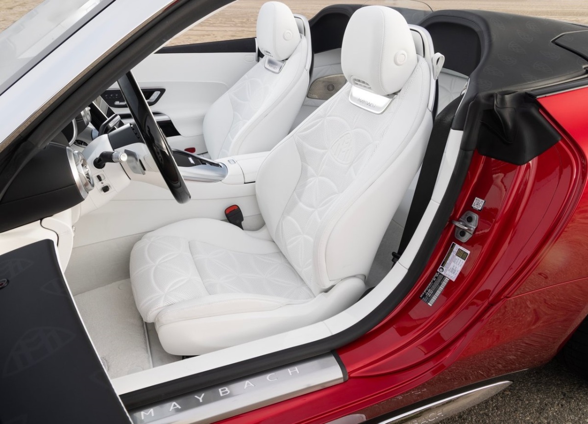 Mercedes-Benz SL Monogram Maybach 12
