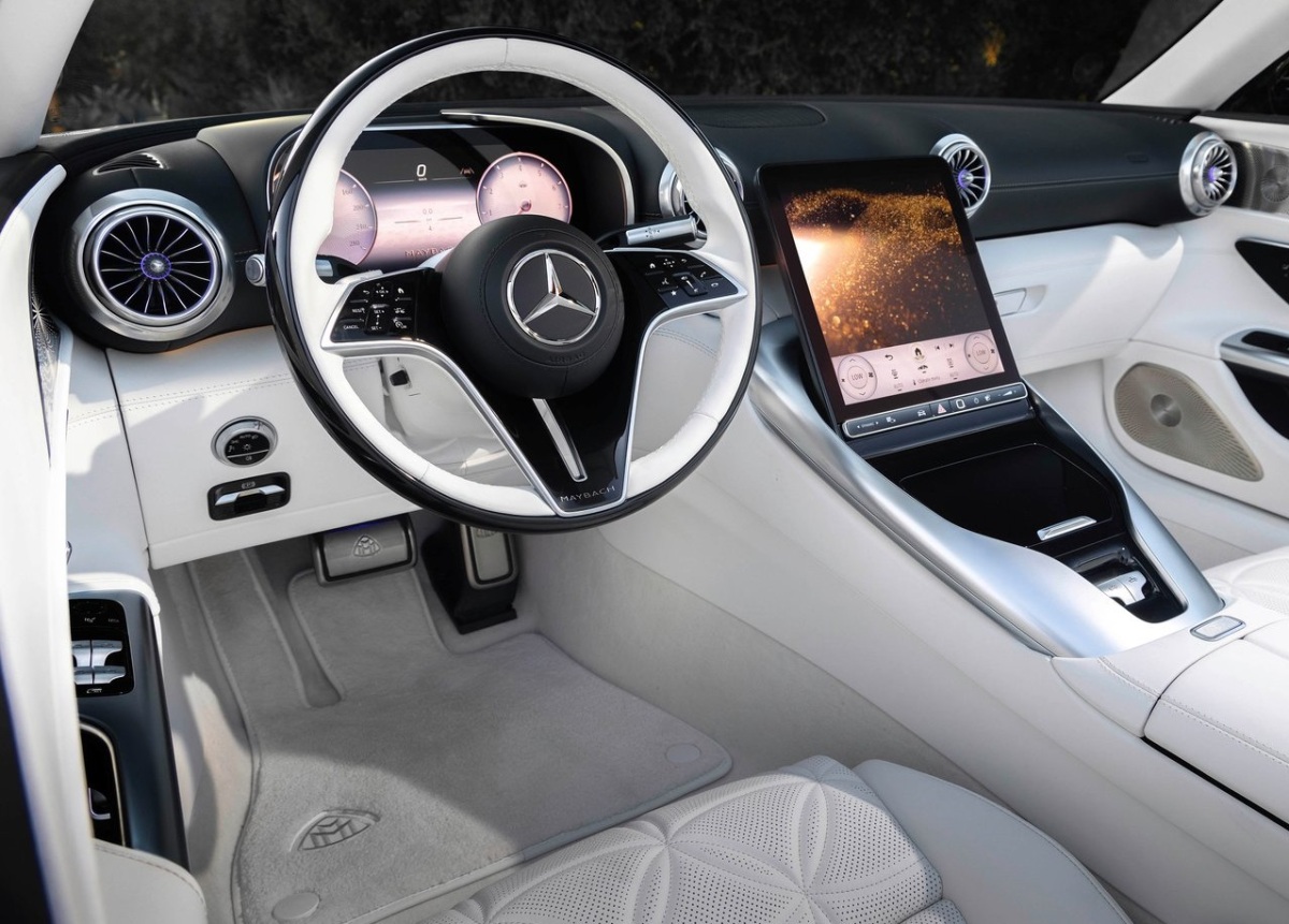Mercedes-Benz SL Monogram Maybach 16