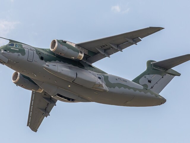 Embraer KC-390 počas Paris Air Show 2019