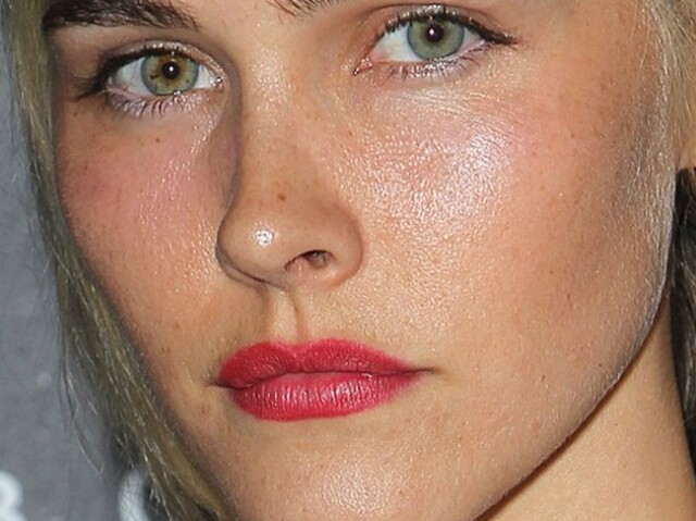 Isabel Lucas