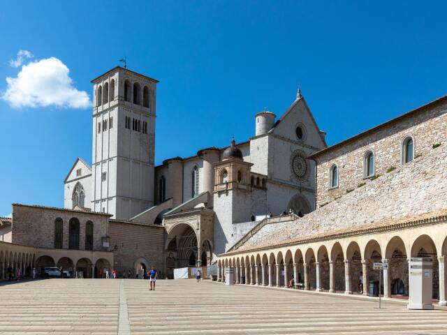 Assisi, Taliansko, sv. František, kostol, chrám,