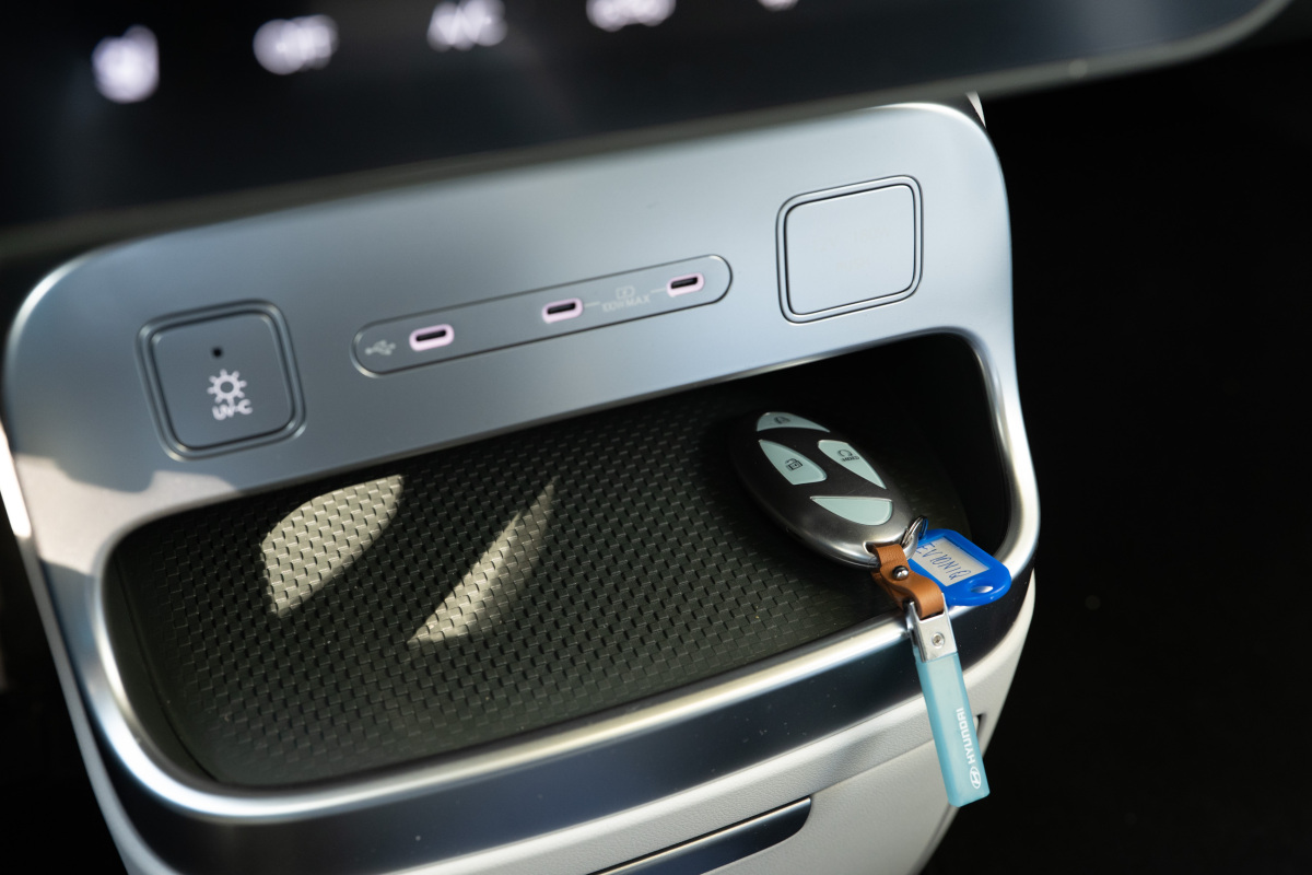 Hyunda Ioniq 9 - test 2025