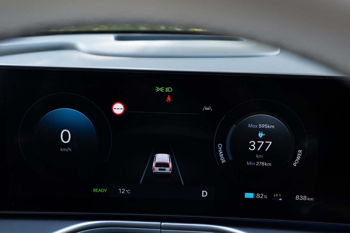 Hyunda Ioniq 9 - test 2025