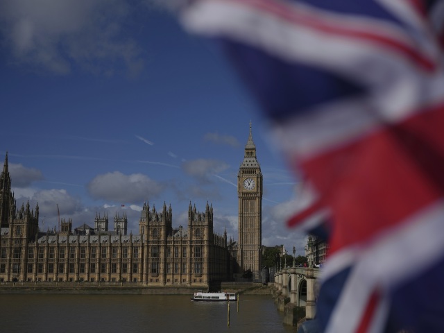 House of Parliament / Britain /
