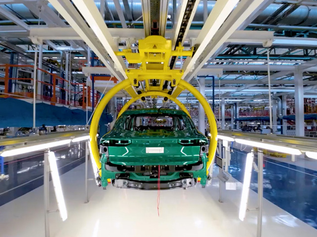 Pomigliano-Content-Grid-Ep-2-Hybrid-assembly-chain  1 