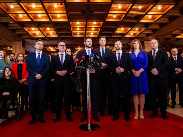 Opoziční politici na spoločnej tlačovke NRSR