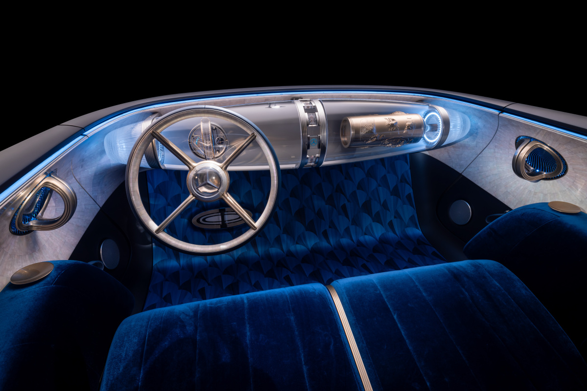 Mercedes-Benz Vision Iconic (2025)