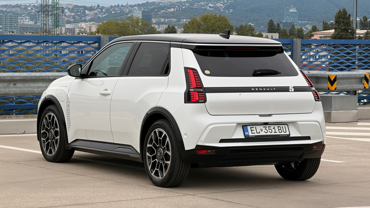Renault 5 E-Tech (2025)