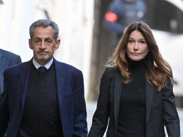 Nicolas Sarkozy a jeho manželka Carla Bruni