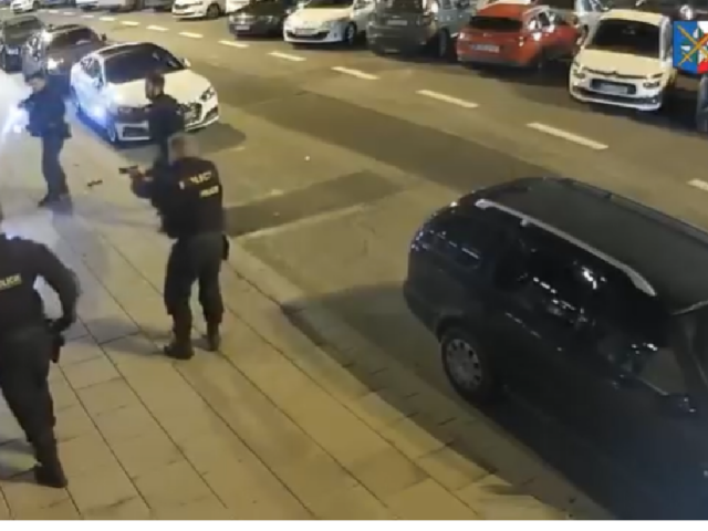 muž, agresívny, útok, Policie ČR