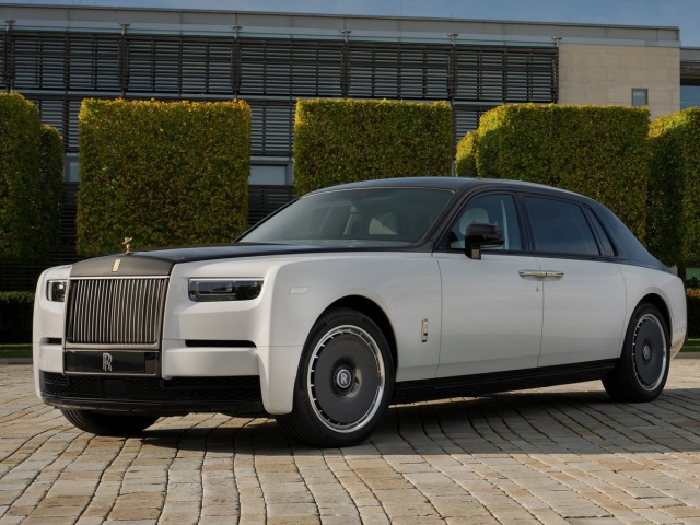 Rolls-Royce Phantom Centenary 1