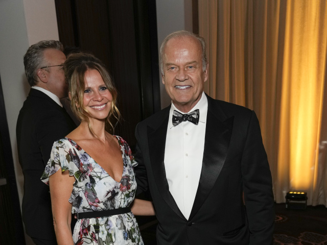 Herec Kelsey Grammer a jeho manželka Kayte Walsh na zábere z roku 2024.