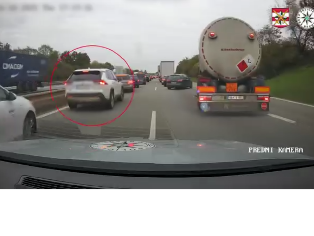 nový život, diaľnica, Policie ČR, pomoc policajtov