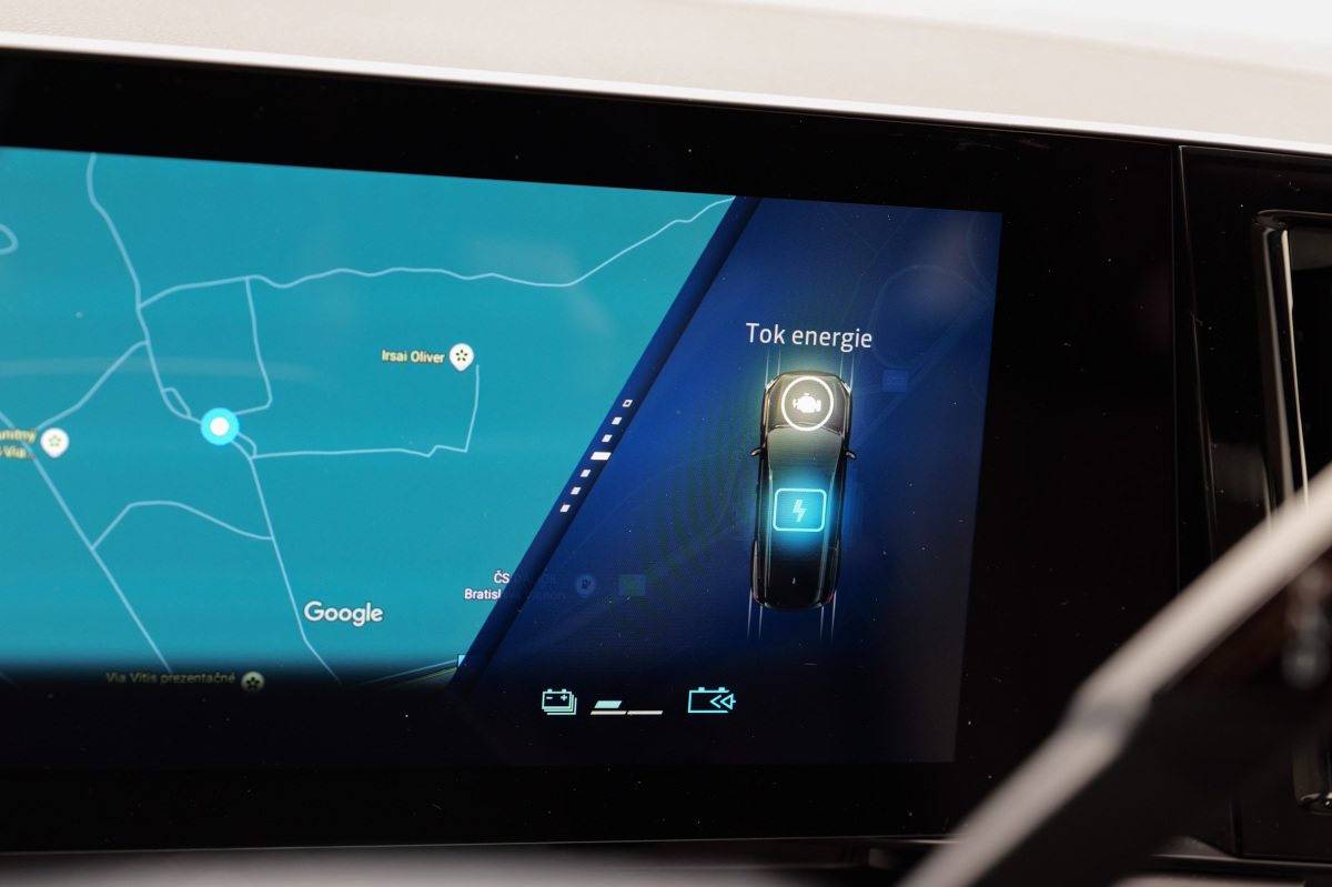Renault Espace E-Tech Hybrid 200 - test 2025