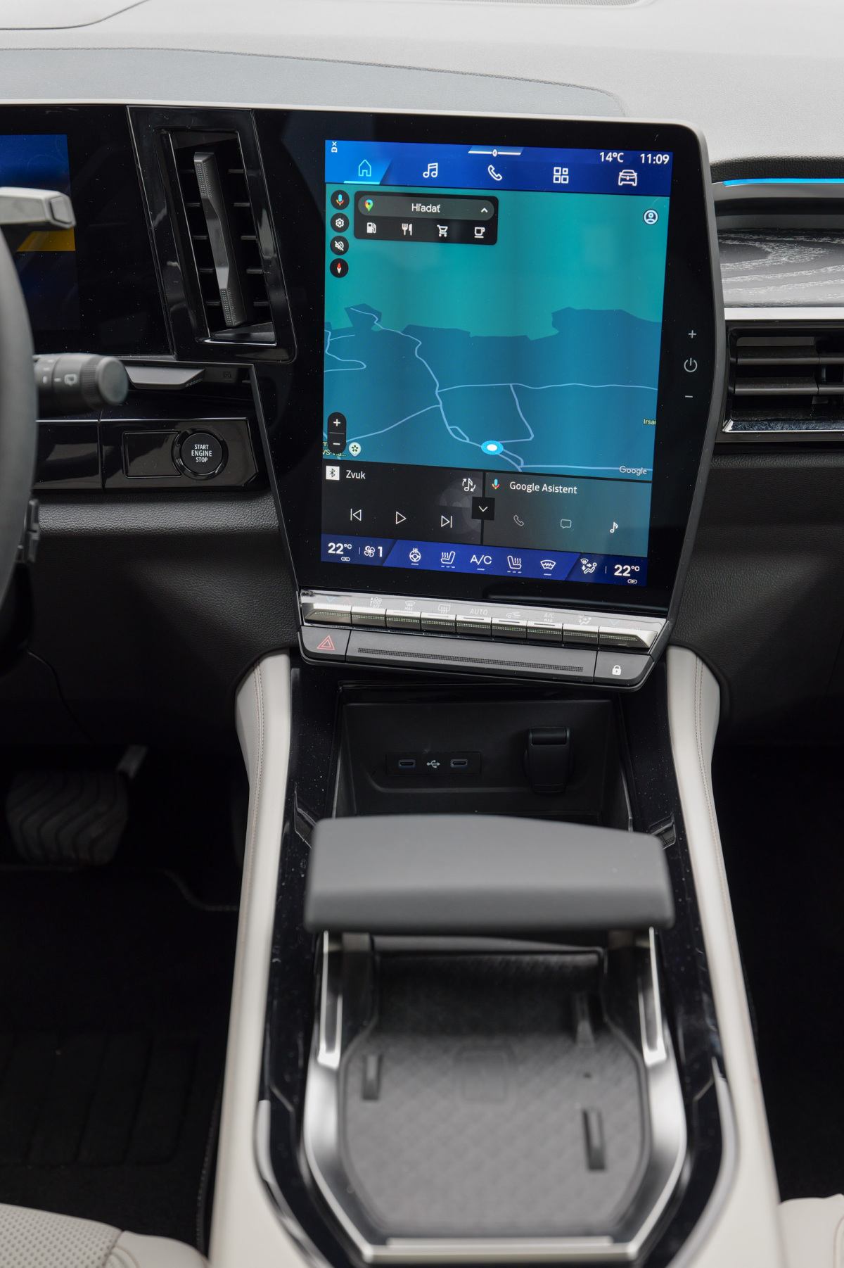 Renault Espace E-Tech Hybrid 200 - test 2025