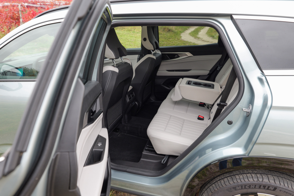 Renault Espace E-Tech Hybrid 200 - test 2025