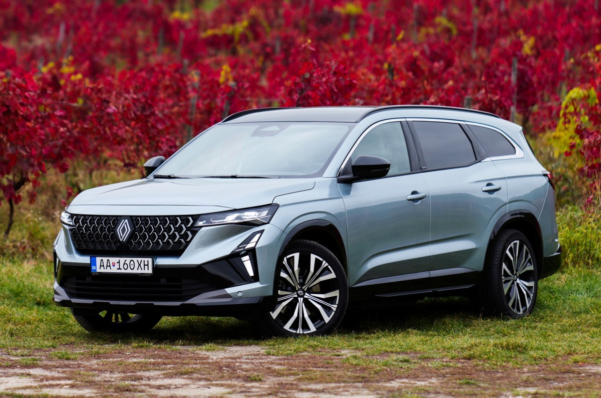 Renault Espace E-Tech Hybrid 200 - test 2025