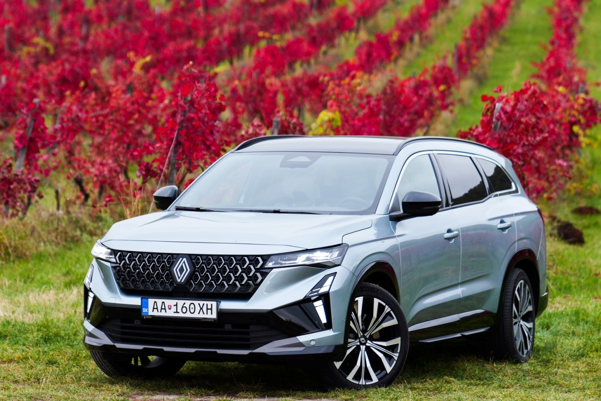 Renault Espace E-Tech Hybrid 200 - test 2025